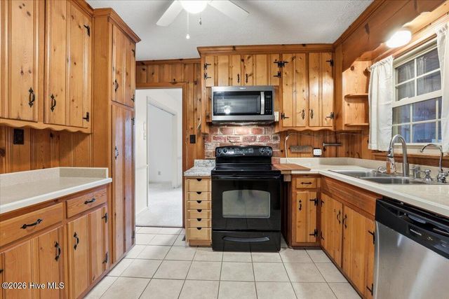 1111 S Andrews Avenue, Goldsboro, NC 27530