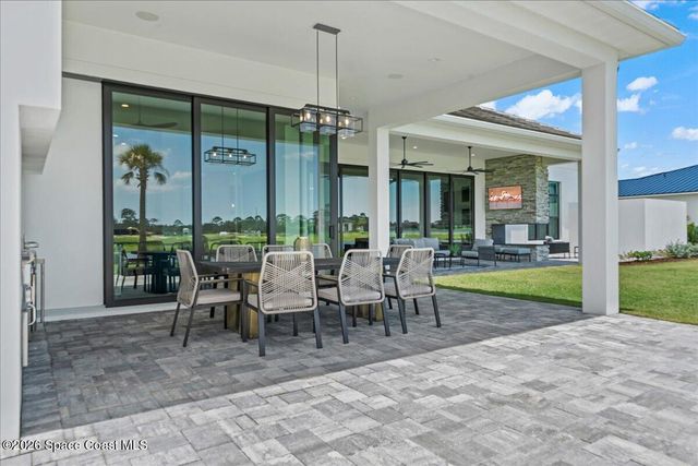 3769 Lake Adelaide Place, Rockledge, FL 32955