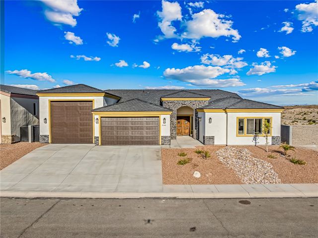 2345 Raven Court, Bullhead City, AZ 86442