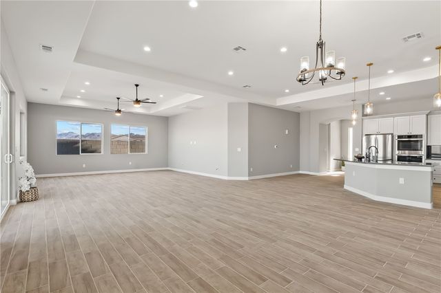 2345 Raven Court, Bullhead City, AZ 86442