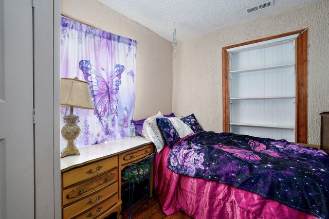 1944 West Thoman Street, Springfield, MO 65803