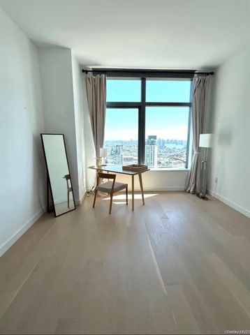 3 Court Square 4610, Long Island City, NY 11101
