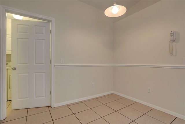 980 Dolphin Avenue, Sebastian, FL 32958