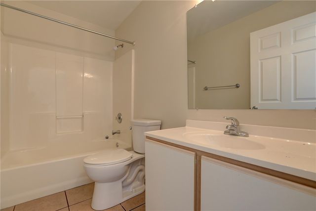 980 Dolphin Avenue, Sebastian, FL 32958