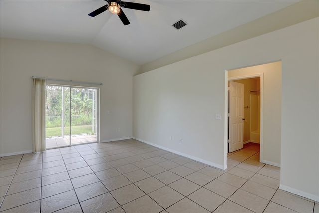 980 Dolphin Avenue, Sebastian, FL 32958