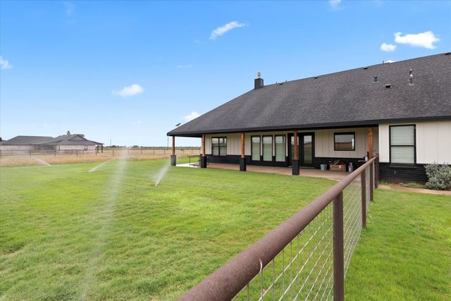 6213 N C R 1500, Shallowater, TX 79363