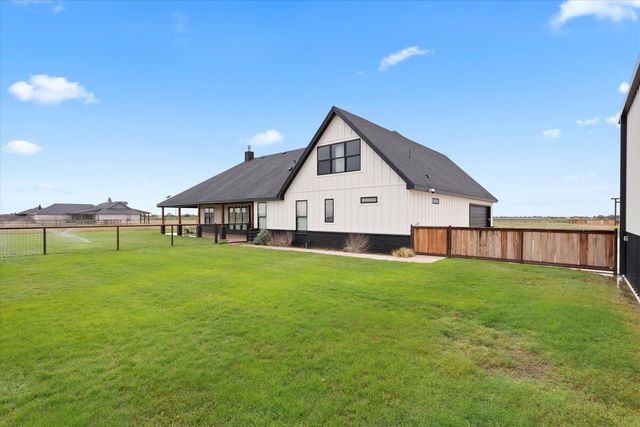 6213 N C R 1500, Shallowater, TX 79363