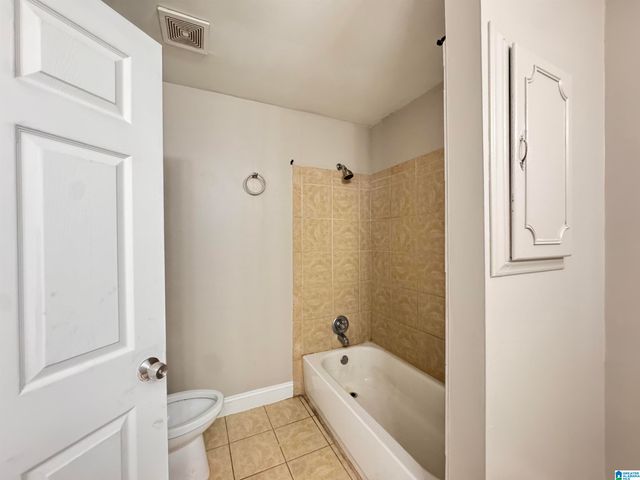 1626 BERKLEY AVENUE, Bessemer, AL 35020