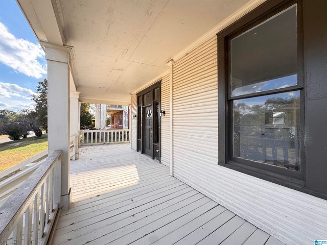 1626 BERKLEY AVENUE, Bessemer, AL 35020