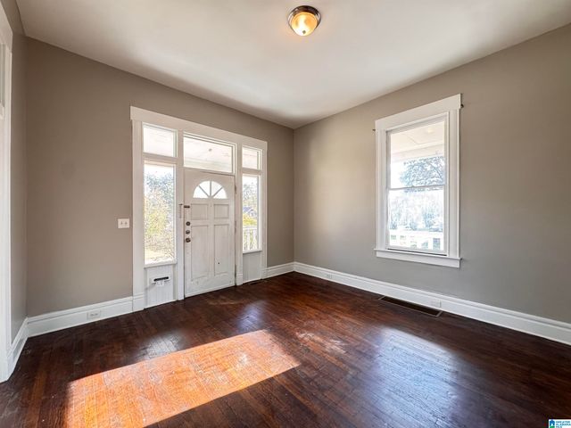 1626 BERKLEY AVENUE, Bessemer, AL 35020