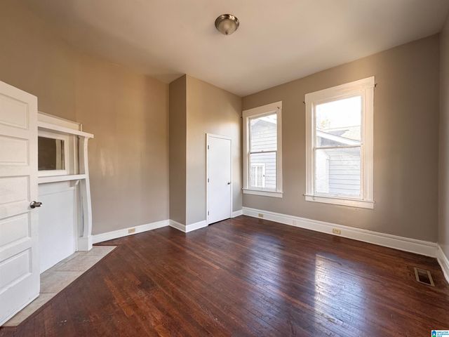 1626 BERKLEY AVENUE, Bessemer, AL 35020