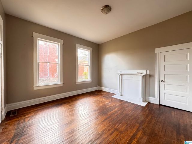 1626 BERKLEY AVENUE, Bessemer, AL 35020