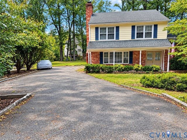 8636 Shadymist Dr, North Chesterfield, VA 23235