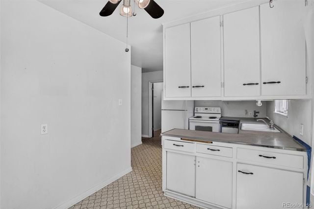 1520 S Corona Street, Denver, CO 80210