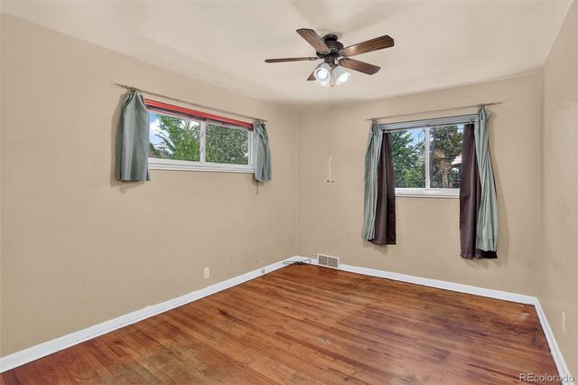 1520 S Corona Street, Denver, CO 80210