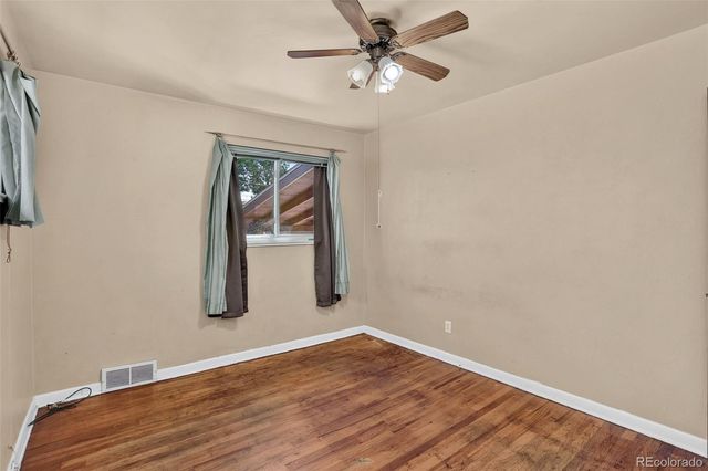 1520 S Corona Street, Denver, CO 80210