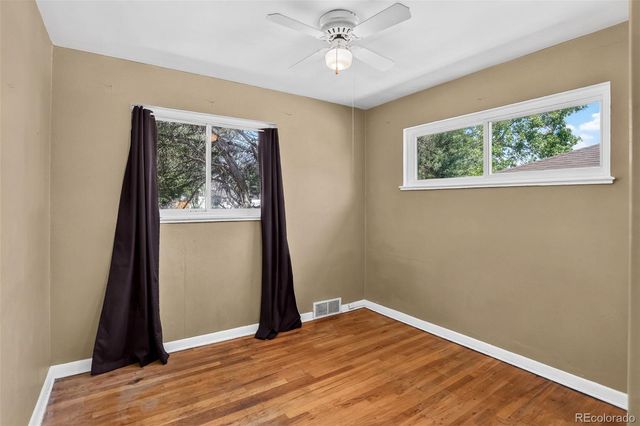 1520 S Corona Street, Denver, CO 80210