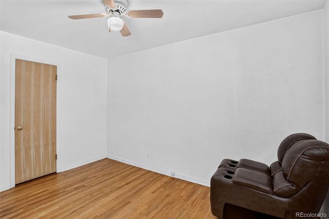 1520 S Corona Street, Denver, CO 80210