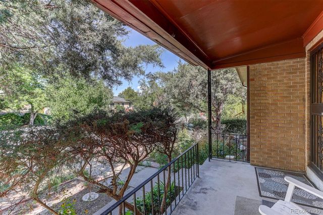 1520 S Corona Street, Denver, CO 80210