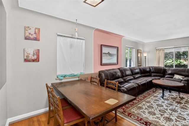 1520 S Corona Street, Denver, CO 80210
