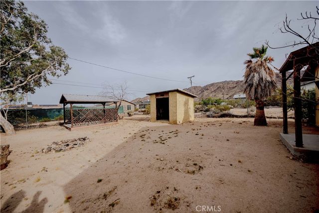 6973 Mission, 29 Palms, CA 92277