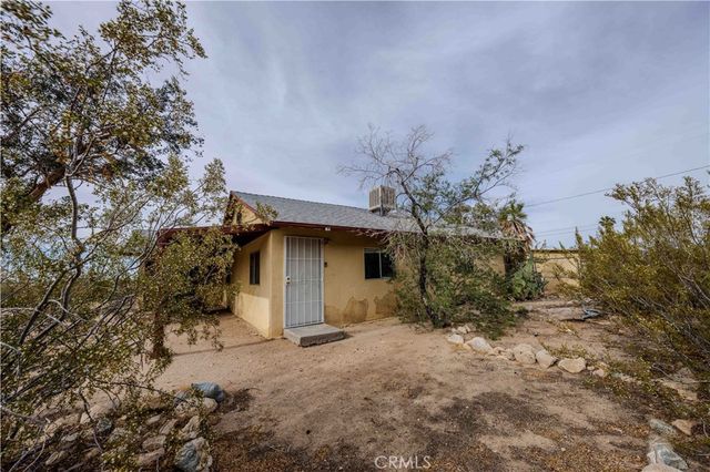 6973 Mission, 29 Palms, CA 92277