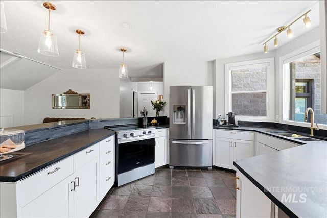 1718 N 12th St, Boise, ID 83702