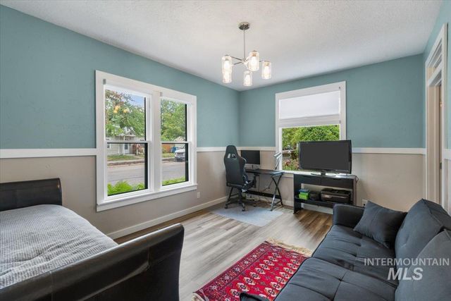 1718 N 12th St, Boise, ID 83702
