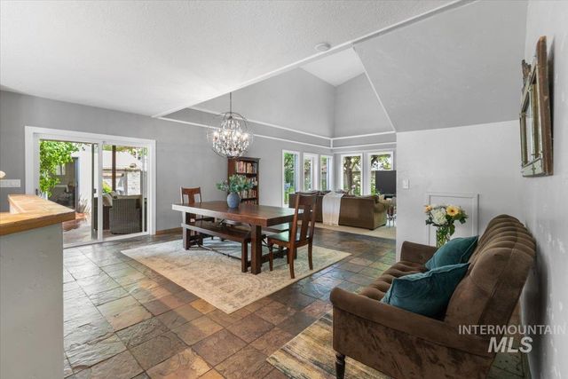 1718 N 12th St, Boise, ID 83702