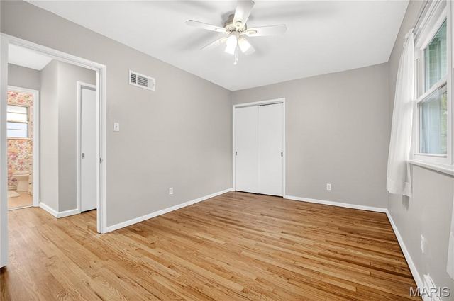 10067 Springwood Drive, Ladue, MO 63124