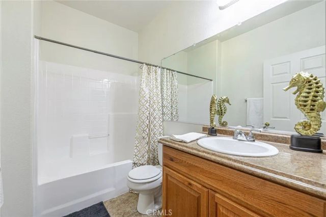 3514 W Avenue J4, Lancaster, CA 93536
