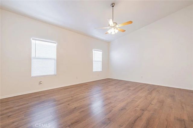 3514 W Avenue J4, Lancaster, CA 93536