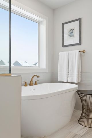 5522 Scenic Loop Run, Victoria, MN 55386