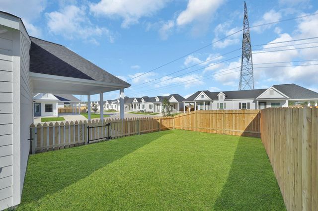 38634 Spur 149 Road 33B, Magnolia, TX 77354