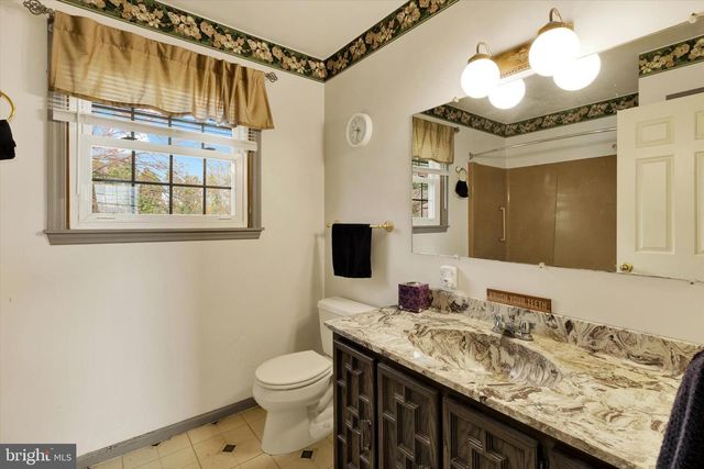 1544 DUFF LAND DR, Landisville, PA 17538