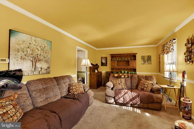 1544 DUFF LAND DR, Landisville, PA 17538