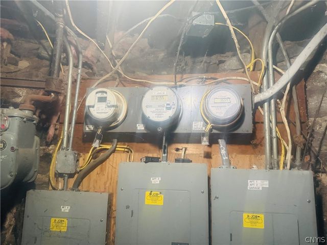 1511 North State Street 4, Syracuse, NY 13208