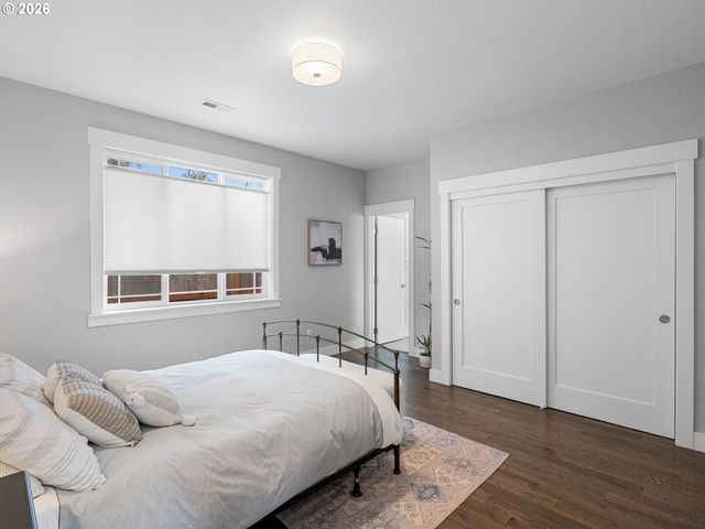 7071 Ne 17TH Ave, Portland, OR 97211