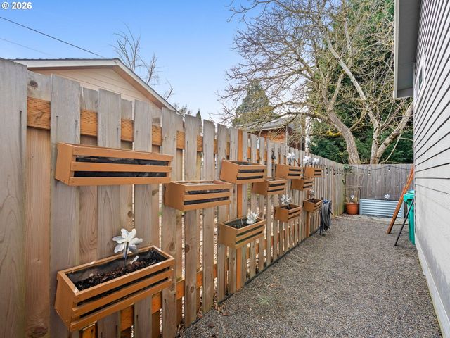 7071 Ne 17TH Ave, Portland, OR 97211