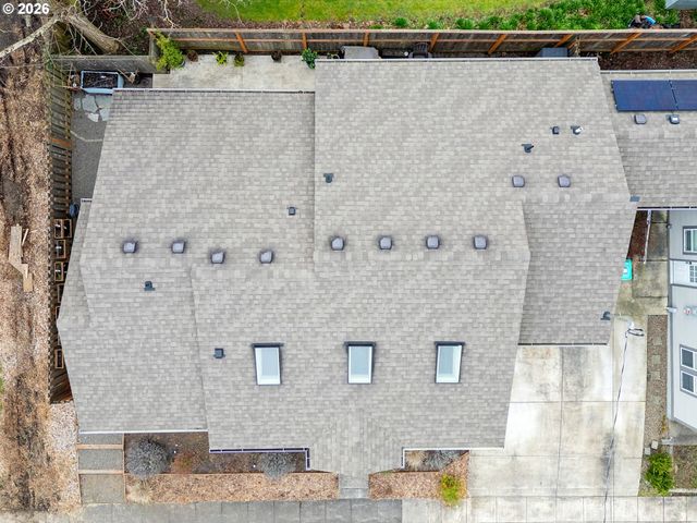 7071 Ne 17TH Ave, Portland, OR 97211