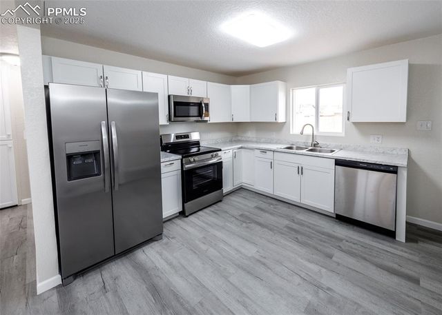 111 Easy Street, Colorado Springs, CO 80911