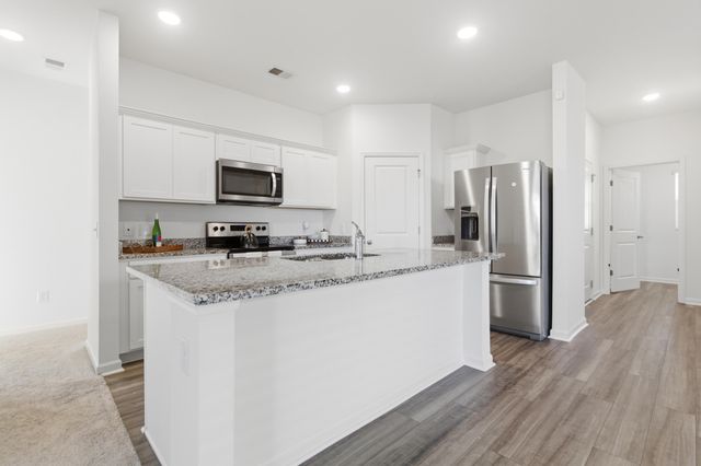 569 Polaris Way, Moncks Corner, SC 29461