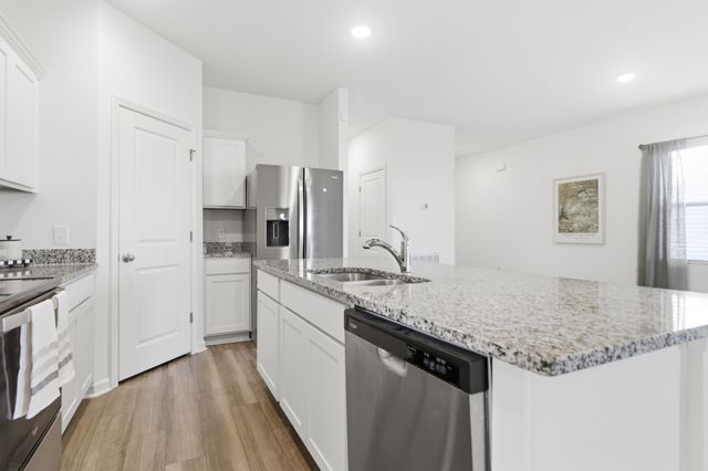 569 Polaris Way, Moncks Corner, SC 29461
