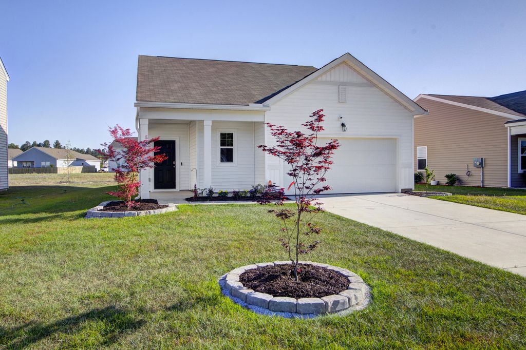 569 Polaris Way, Moncks Corner, SC 29461