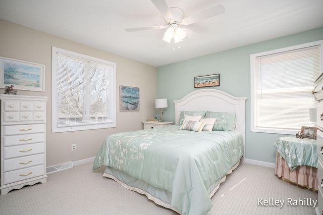 1761 Edgewood Avenue SE, Grand Rapids, MI 49506