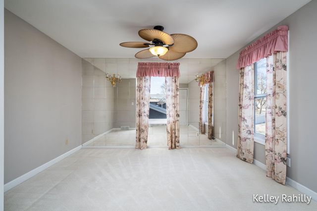 1761 Edgewood Avenue SE, Grand Rapids, MI 49506