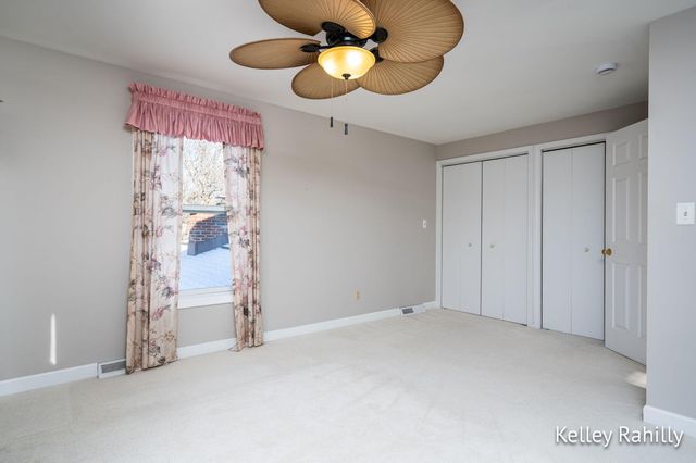 1761 Edgewood Avenue SE, Grand Rapids, MI 49506