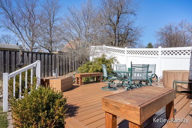 1761 Edgewood Avenue SE, Grand Rapids, MI 49506