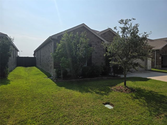 2031 Avondown Road, Forney, TX 75126