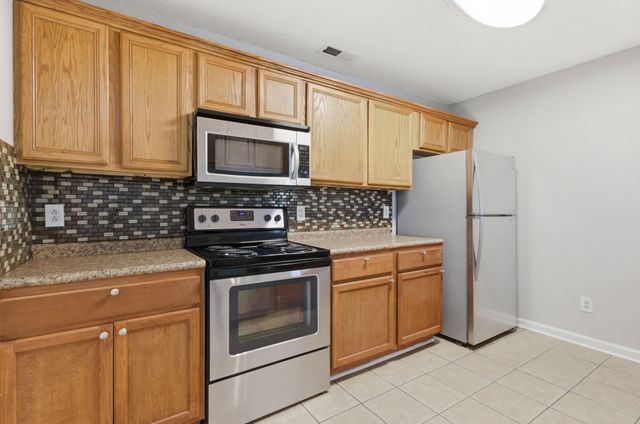 2130 Spring Hill Cir, Spring Hill, TN 37174